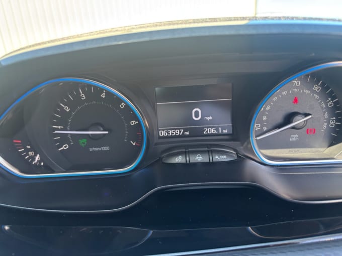 2025 Peugeot 2008
