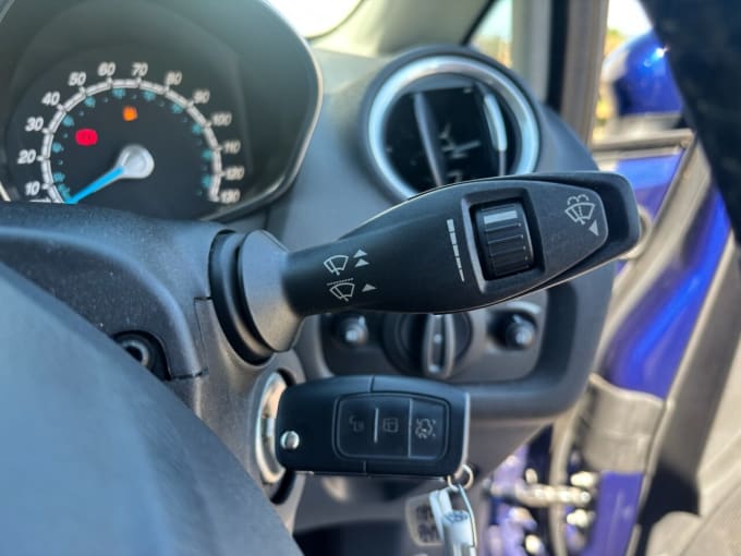 2025 Ford Fiesta