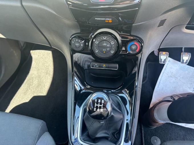 2025 Ford Fiesta
