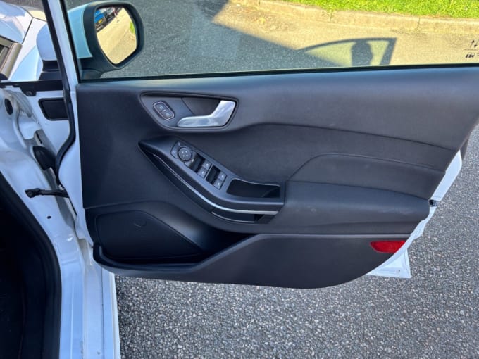 2022 Ford Fiesta