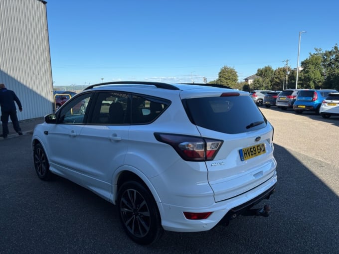 2025 Ford Kuga