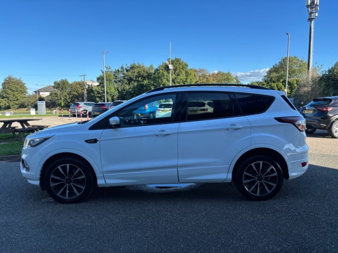 2025 Ford Kuga