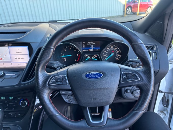 2025 Ford Kuga