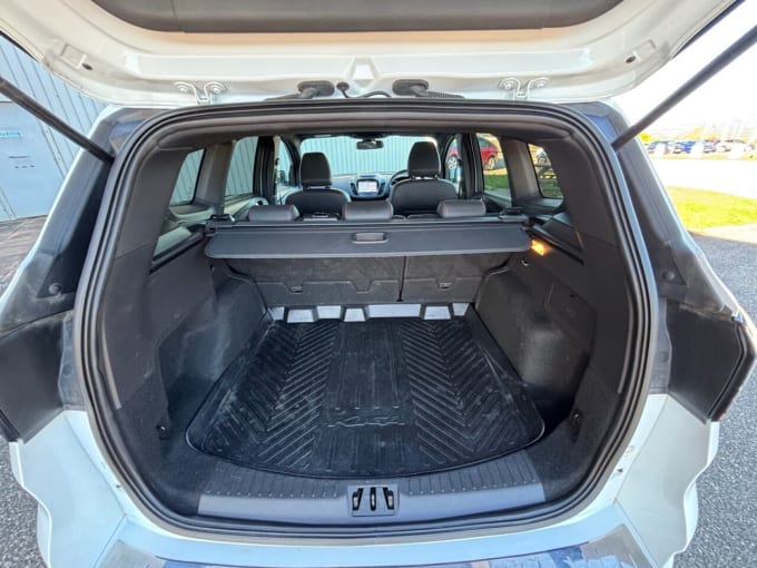 2025 Ford Kuga