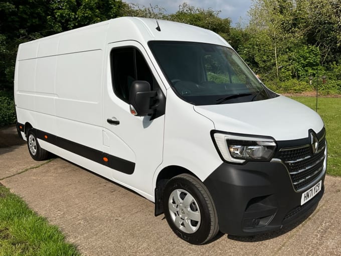 2024 Renault Master