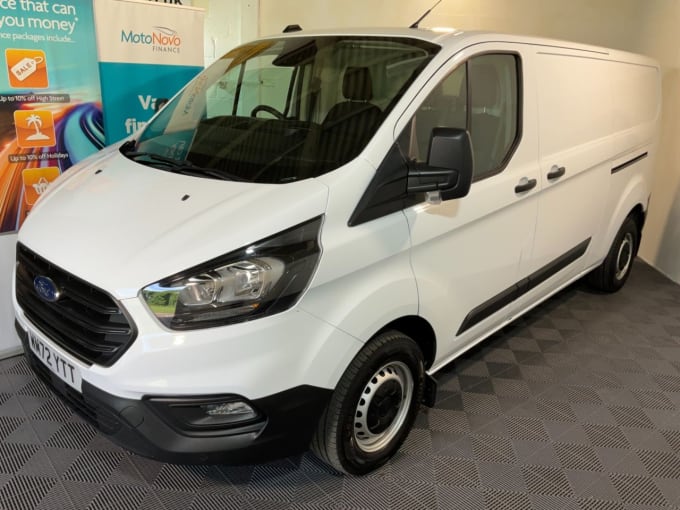 2024 Ford Transit Custom