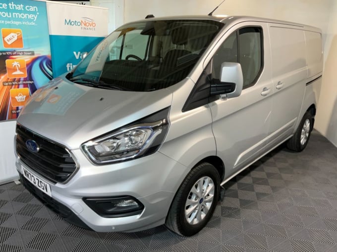 2024 Ford Transit Custom