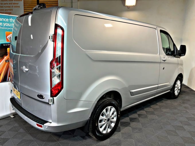 2024 Ford Transit Custom