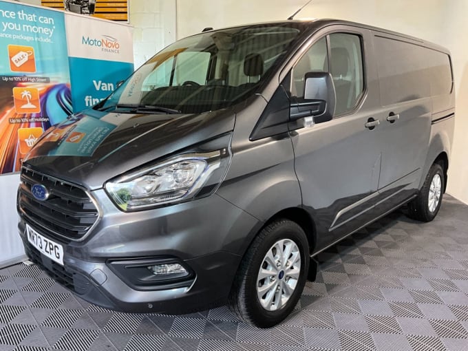 2024 Ford Transit Custom