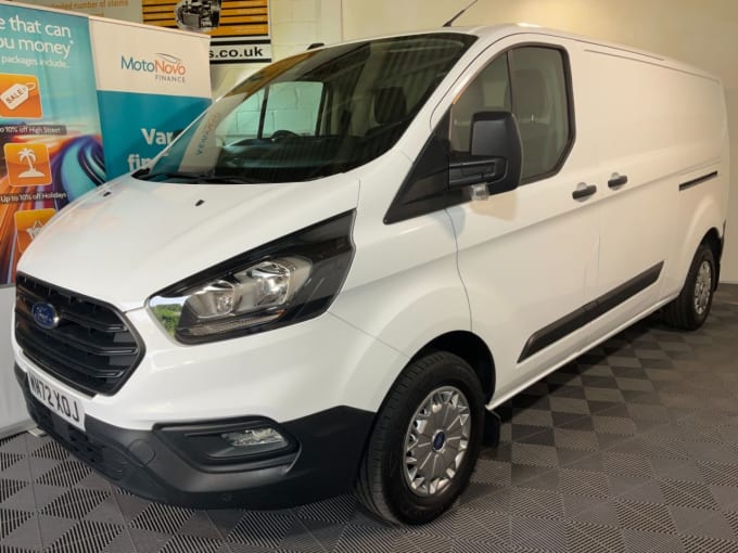 2024 Ford Transit Custom