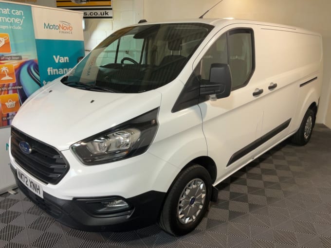 2024 Ford Transit Custom