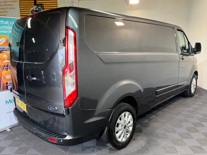 2024 Ford Transit Custom