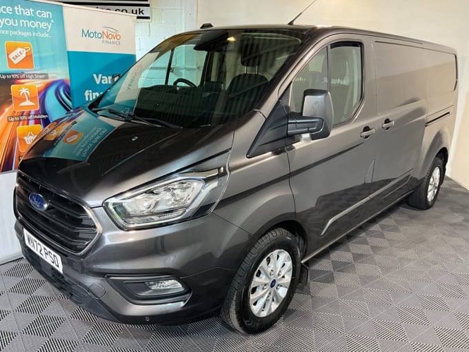 2024 Ford Transit Custom