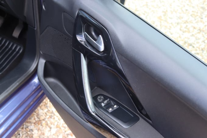 2025 Peugeot 208