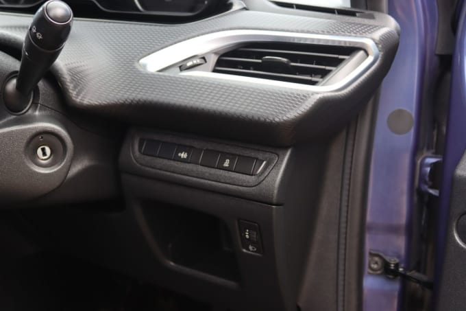 2025 Peugeot 208