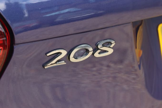 2025 Peugeot 208