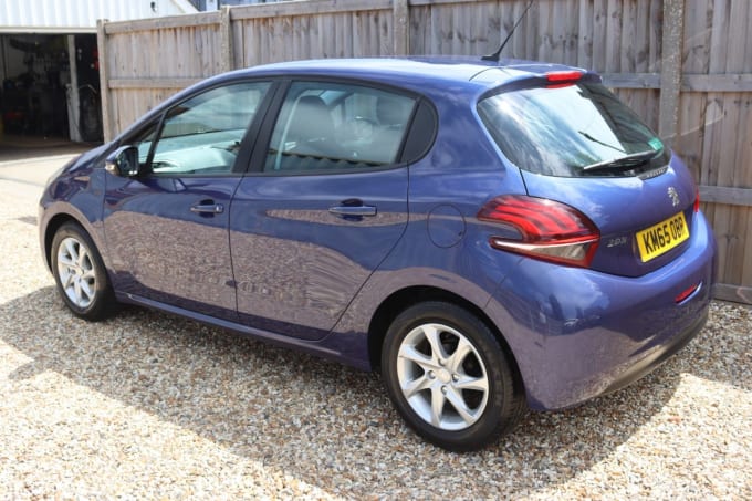 2025 Peugeot 208