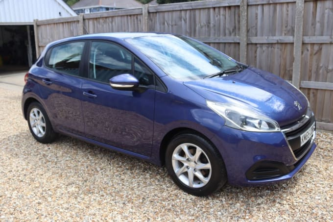 2025 Peugeot 208