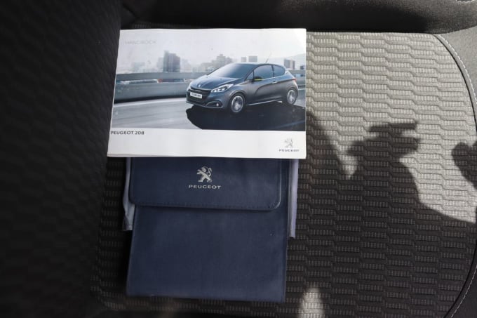 2025 Peugeot 208