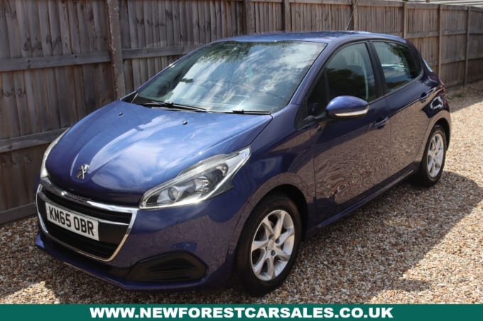 2025 Peugeot 208