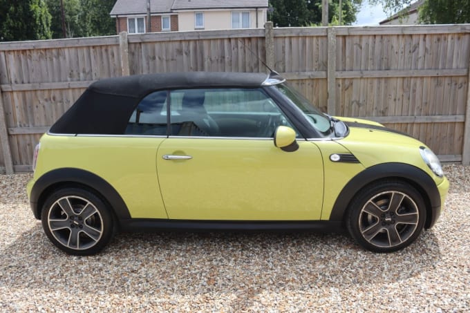 2025 Mini Convertible