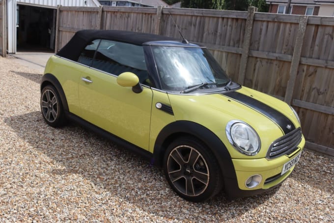 2025 Mini Convertible
