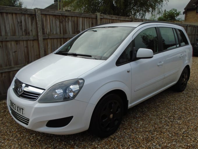 2024 Vauxhall Zafira