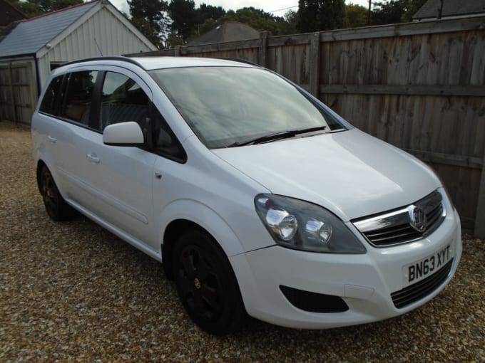 2024 Vauxhall Zafira