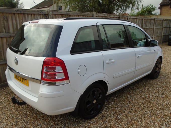 2024 Vauxhall Zafira