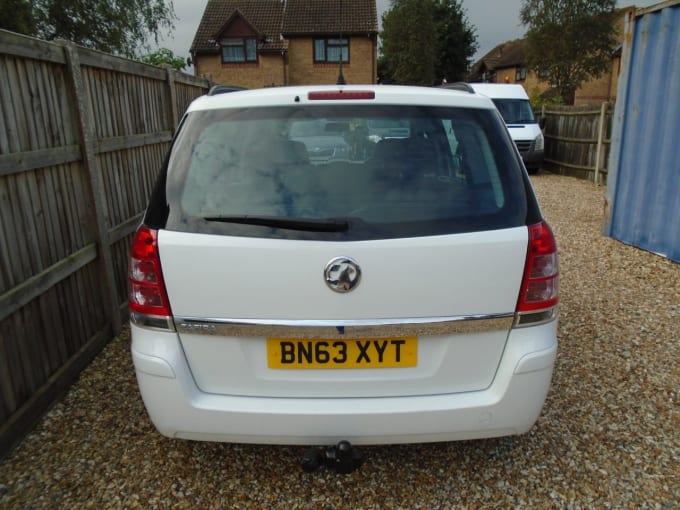 2024 Vauxhall Zafira