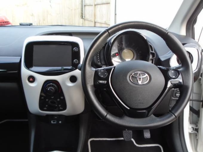 2025 Toyota Aygo