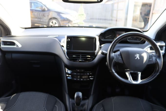2025 Peugeot 208