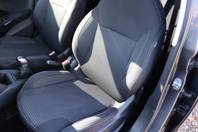 2025 Peugeot 208