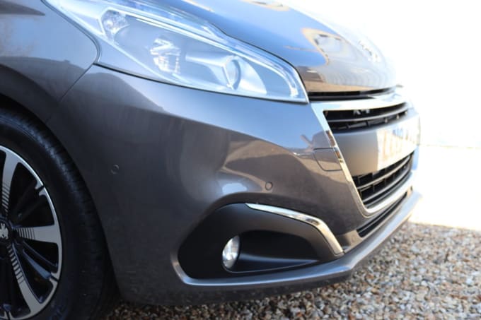 2025 Peugeot 208