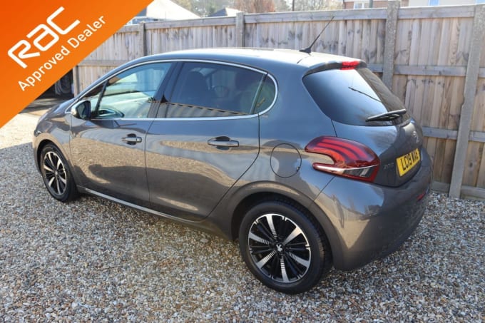 2025 Peugeot 208