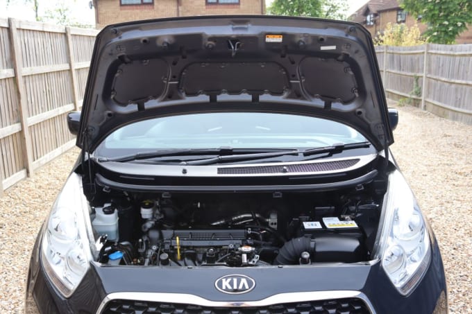 2025 Kia Venga