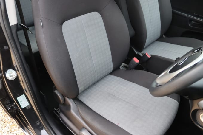2025 Kia Venga