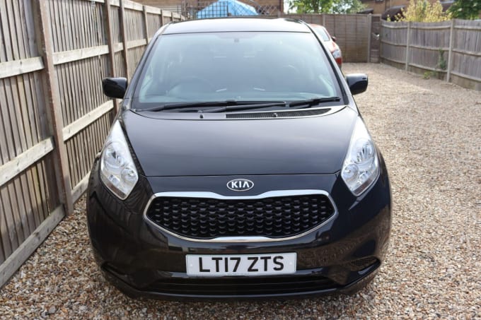 2025 Kia Venga