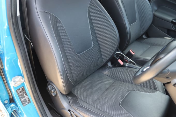 2025 Ford Fiesta