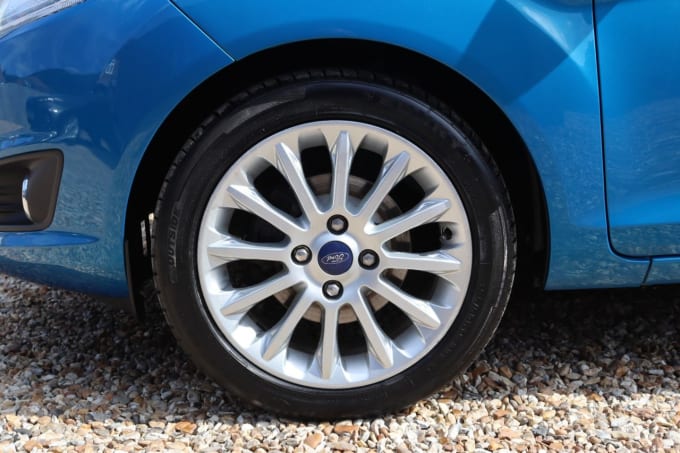 2025 Ford Fiesta