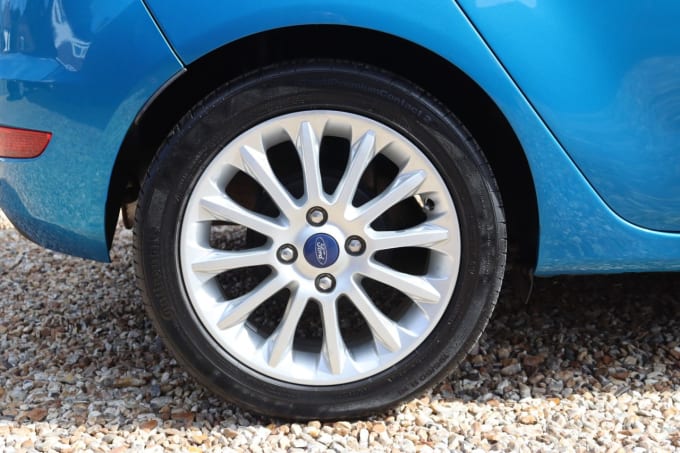 2025 Ford Fiesta