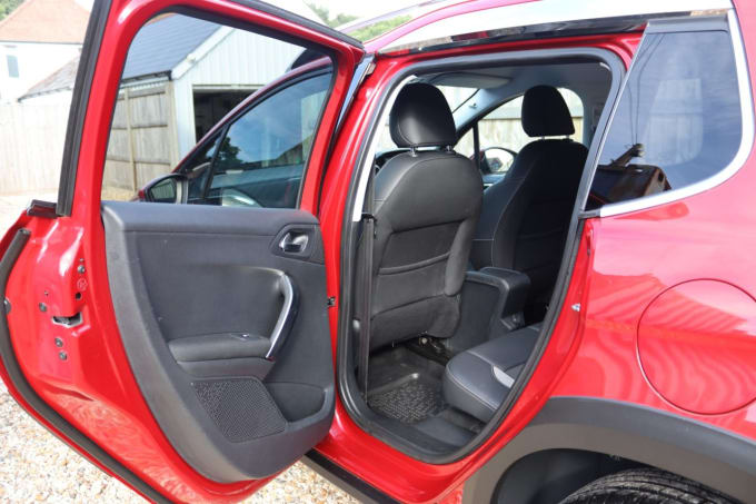 2025 Peugeot 2008