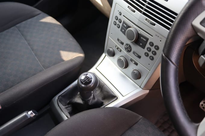 2025 Vauxhall Astra