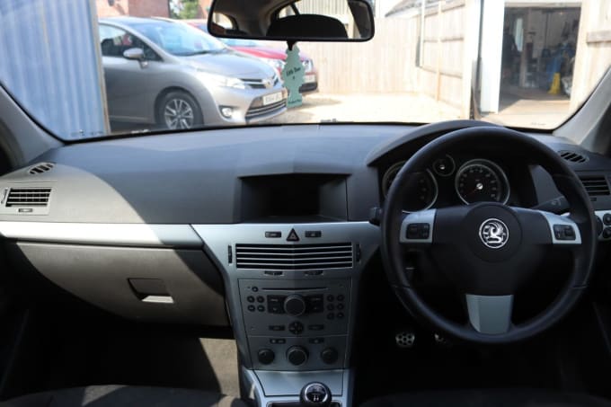 2025 Vauxhall Astra