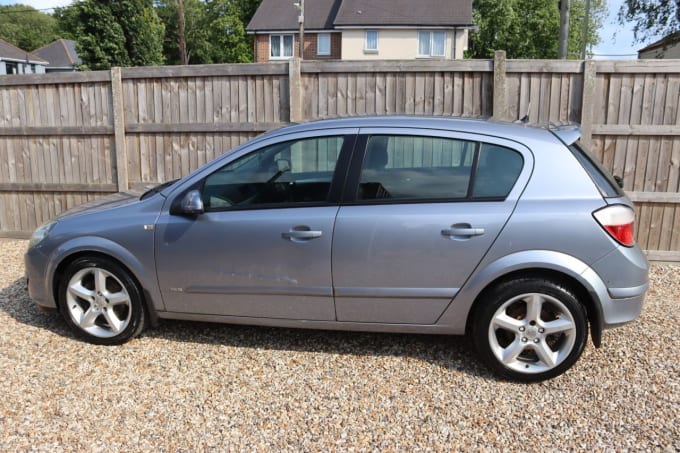 2025 Vauxhall Astra