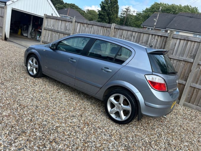 2025 Vauxhall Astra