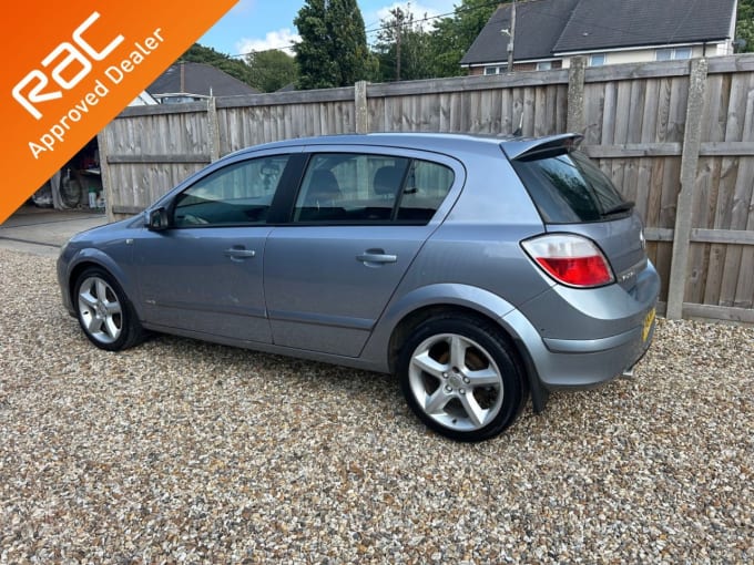 2025 Vauxhall Astra