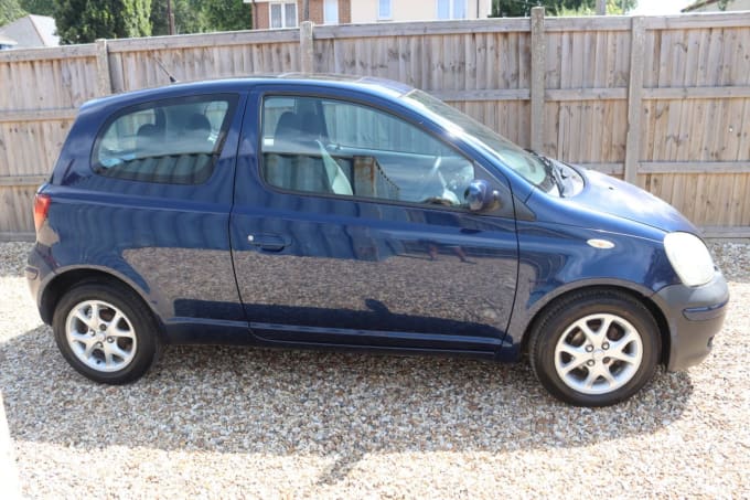2025 Toyota Yaris
