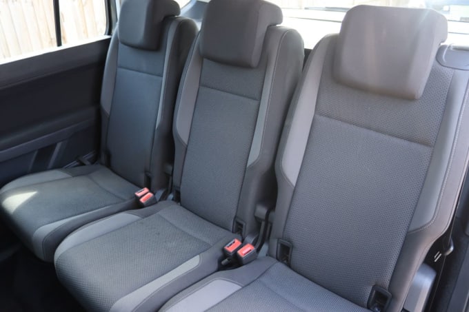 2025 Volkswagen Touran
