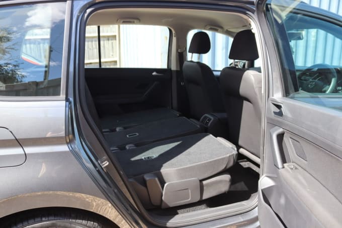 2025 Volkswagen Touran